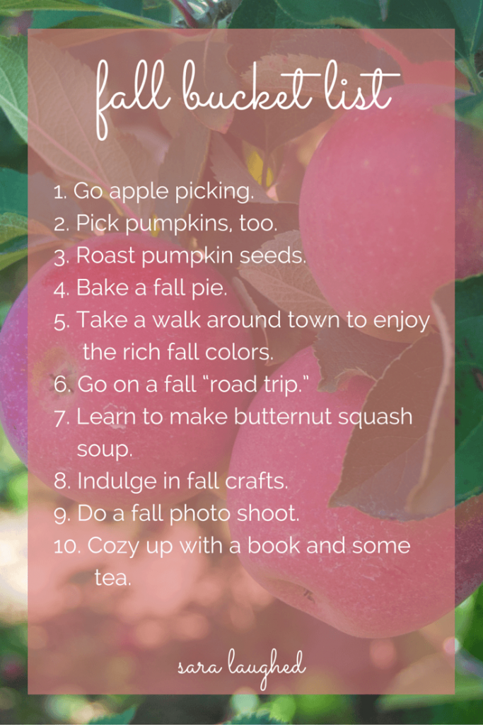 Definitely hanging on to this fall bucket list! Fun and cute things to do this fall. Fall bucket list - Sara Laughed