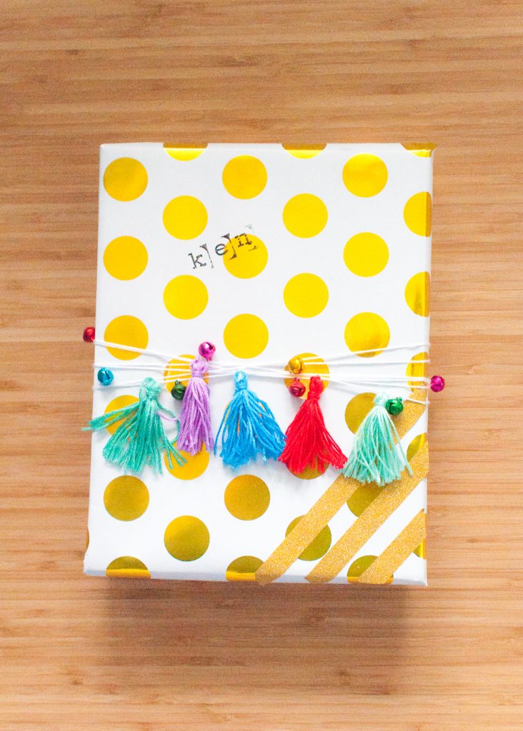 5 Creative Gift Wrap Ideas to Make Your Presentation a Present, Too